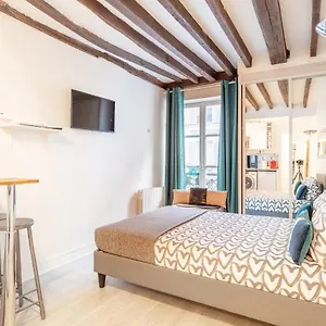 Apartment Ternes Cozy France