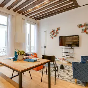  Apartment Sweett - Clery France